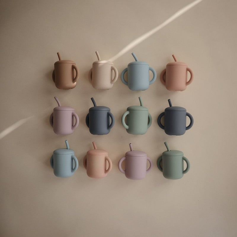 Copo com palhinha em silicone Natural | Mushie