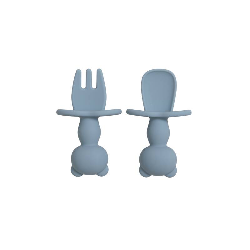 Garfo e colher de treino em silicone para bebés e crianças na cor sky blue