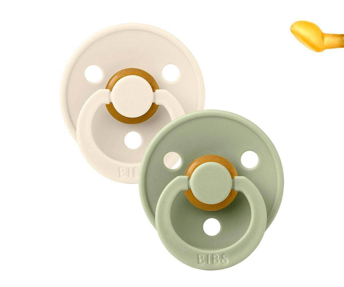 Duas chupetas com tetina anatómica nas cores Ivory/sage da marca Bibs