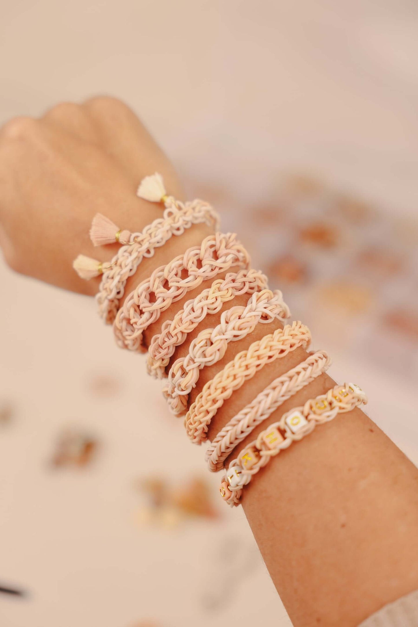 DIY pulseiras de elásticos Banglies - My Bracelet Kit | Mrs Ertha