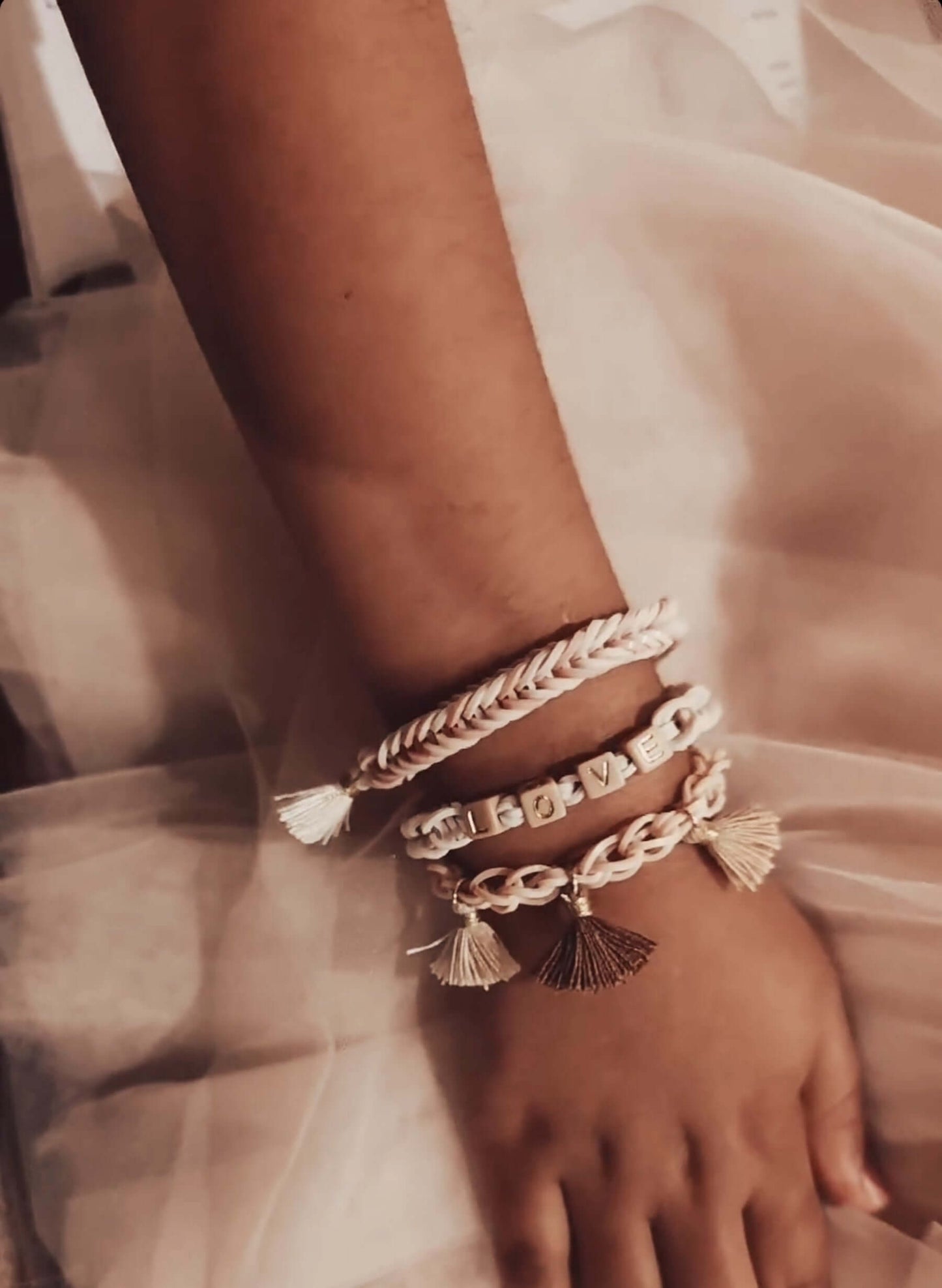 DIY pulseiras de elásticos Banglies - My Bracelet Kit | Mrs Ertha