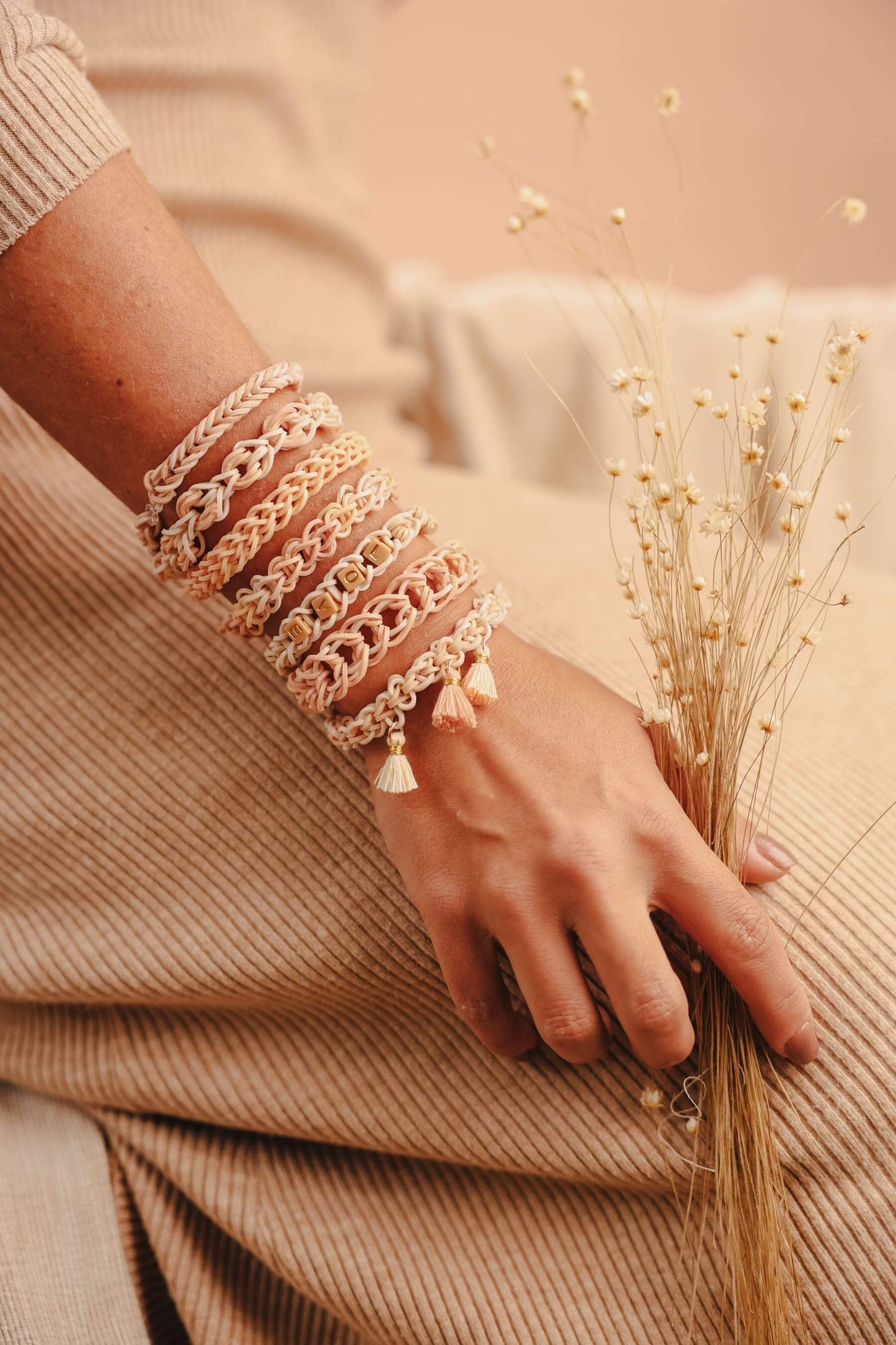 DIY pulseiras de elásticos Banglies - My Bracelet Kit | Mrs Ertha