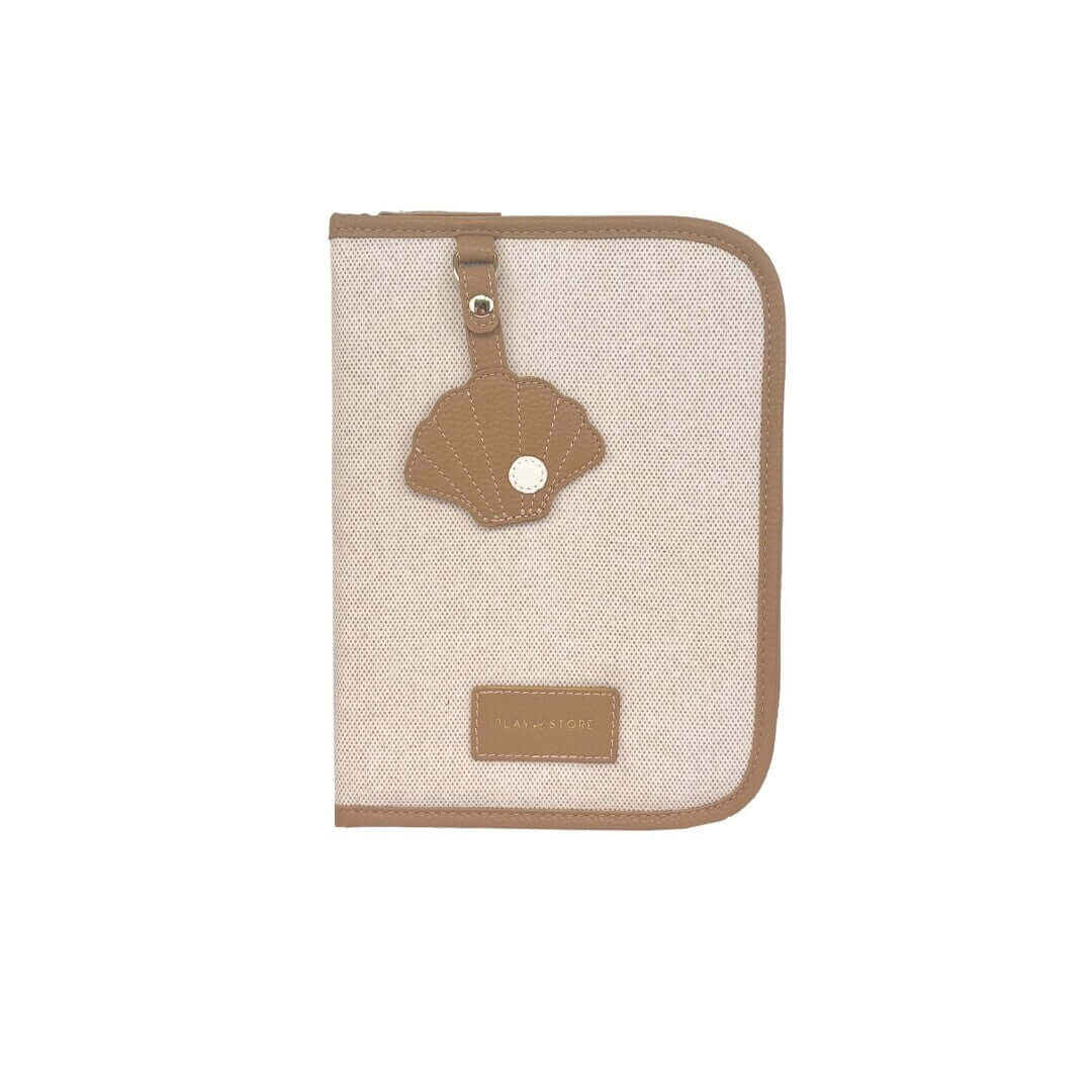 Porta-documentos infantil da gama premium na cor camelo da marca Play and Store