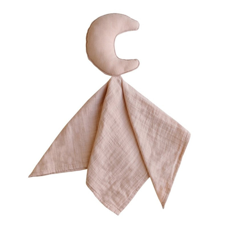 Doudou para bebés no formato moon na cor blush da marca mushie