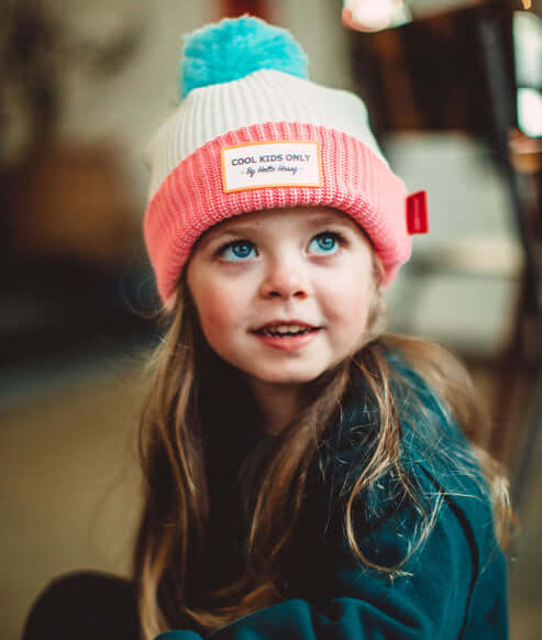 gorro infantil para bebés e crianças da marca Mello hossy na cor pink ice Em detalhe