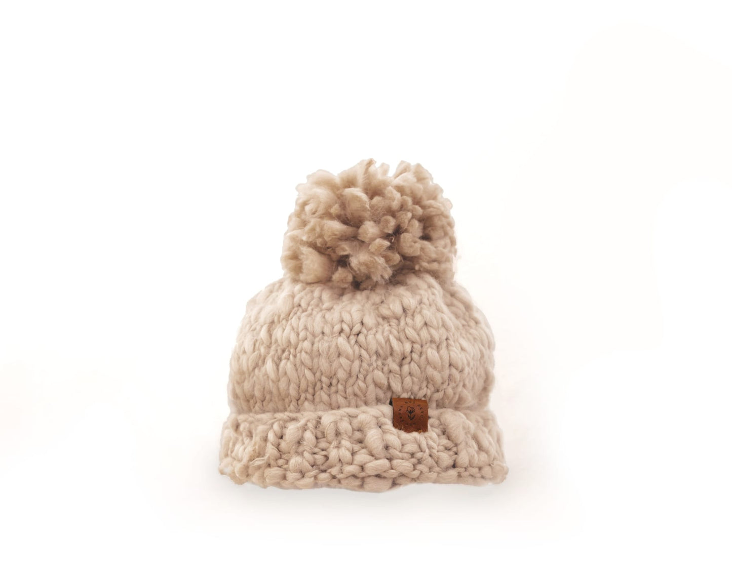Gorro em malha para bebés e crianças na cor Ivory da marca Mrs Ertha