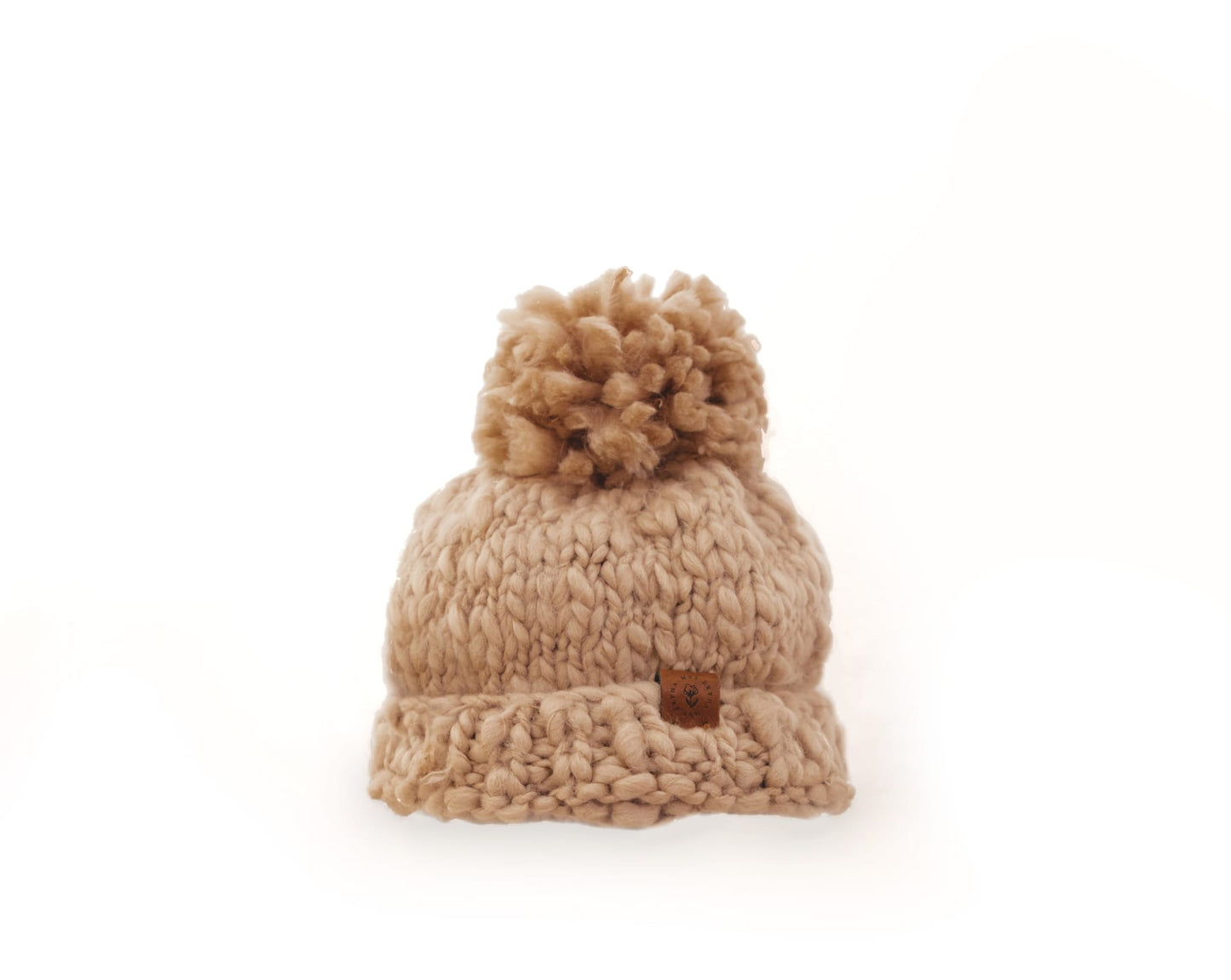 Gorro em malha para bebés e crianças na cor Peanutl da marca Mrs Ertha