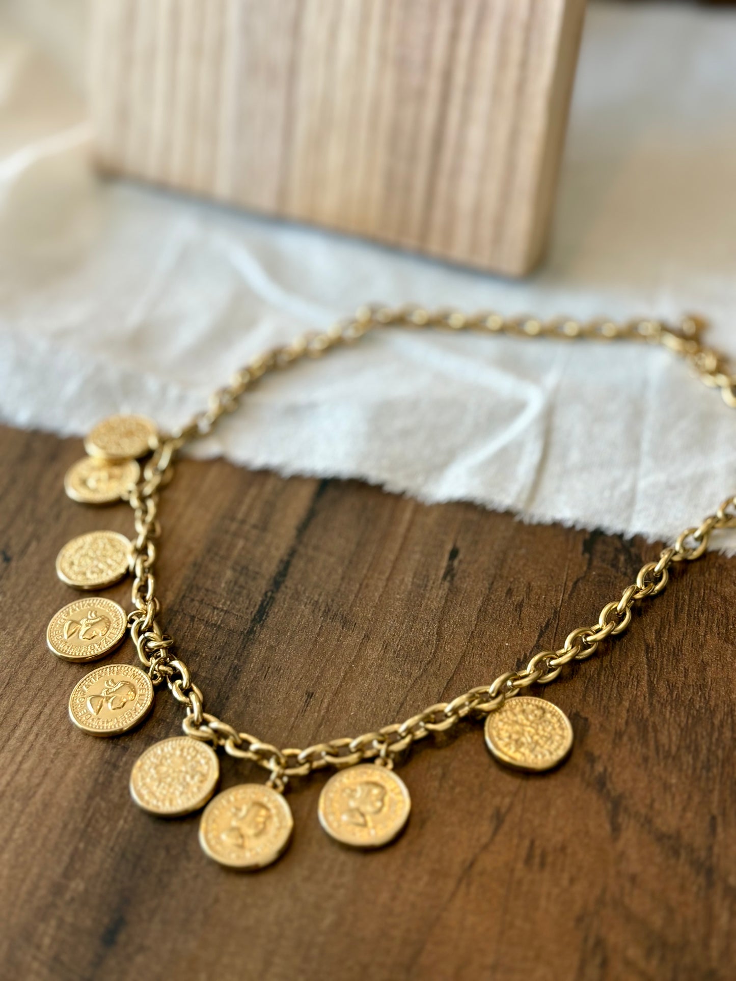 Colar Charm Elizabeth | Minhámê