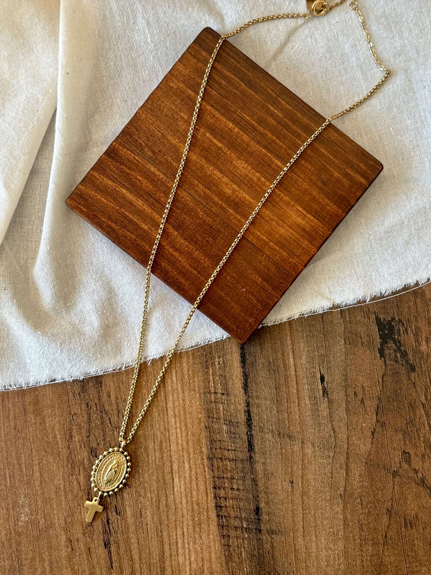 Colar Nossa Senhora de Guadalupe | Minhámê