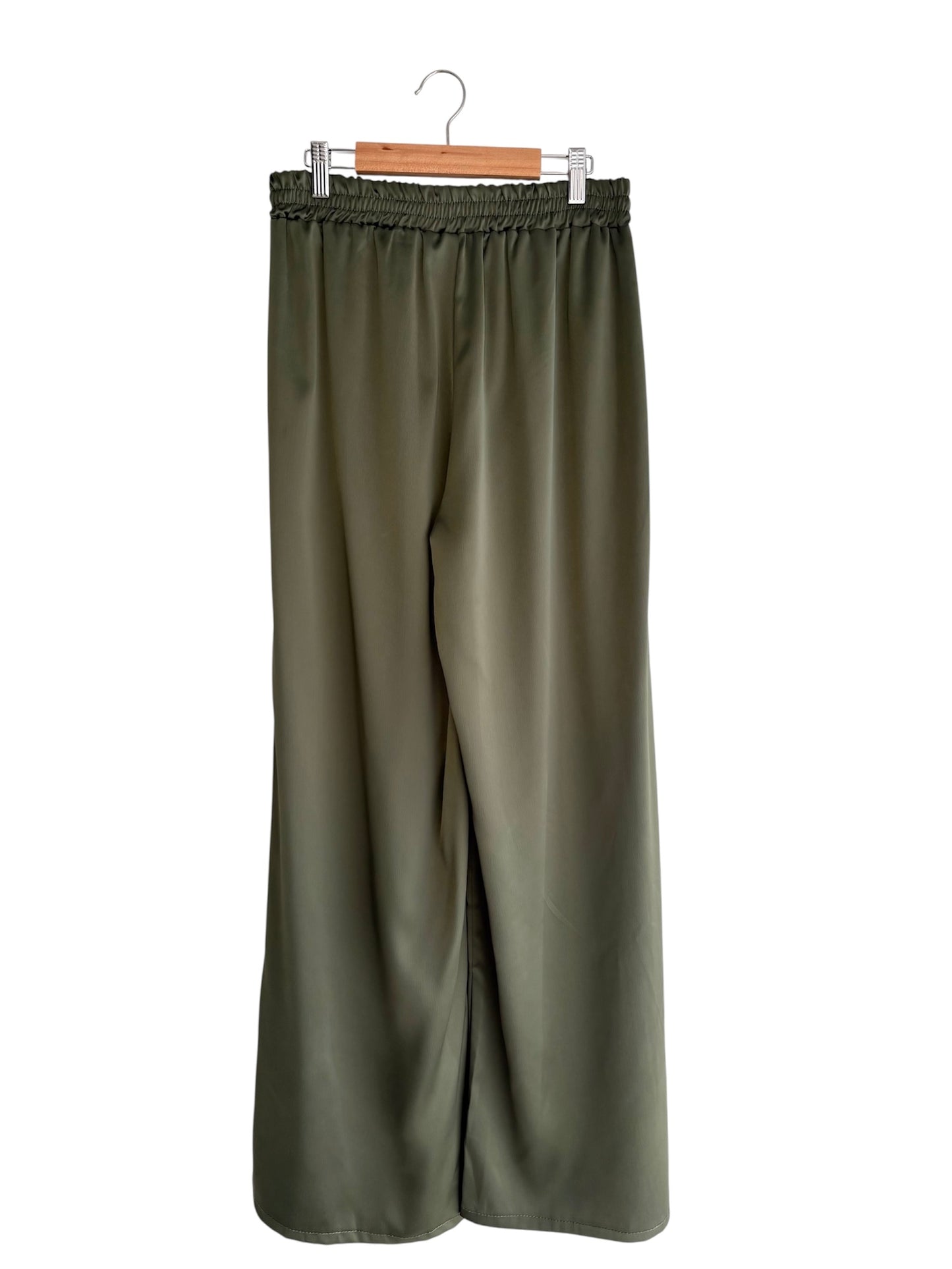 Conjunto calças, camisa e top verde | Minhámê