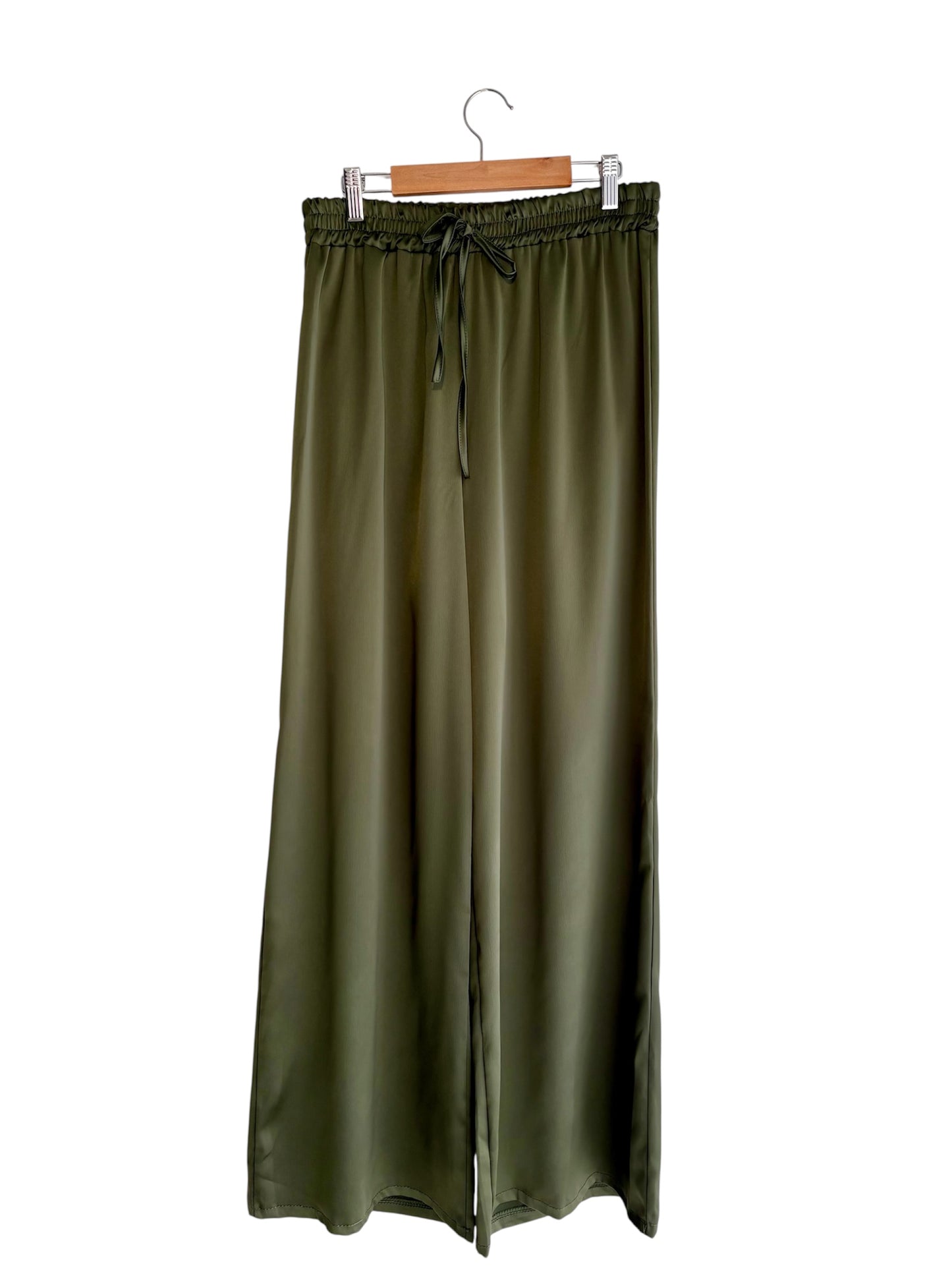 Conjunto calças, camisa e top verde | Minhámê