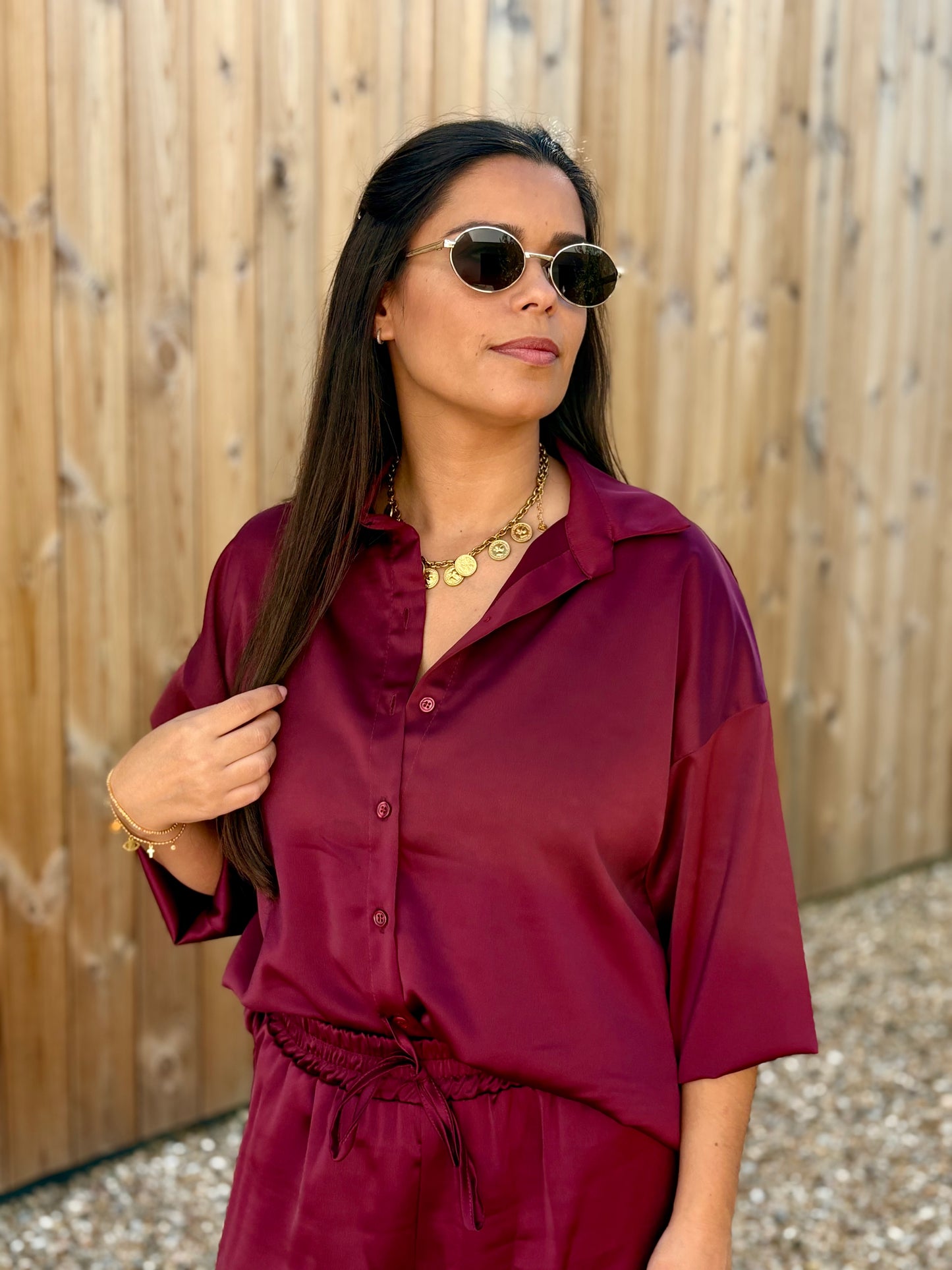 Conjunto calças, camisa e top preto | Minhámê