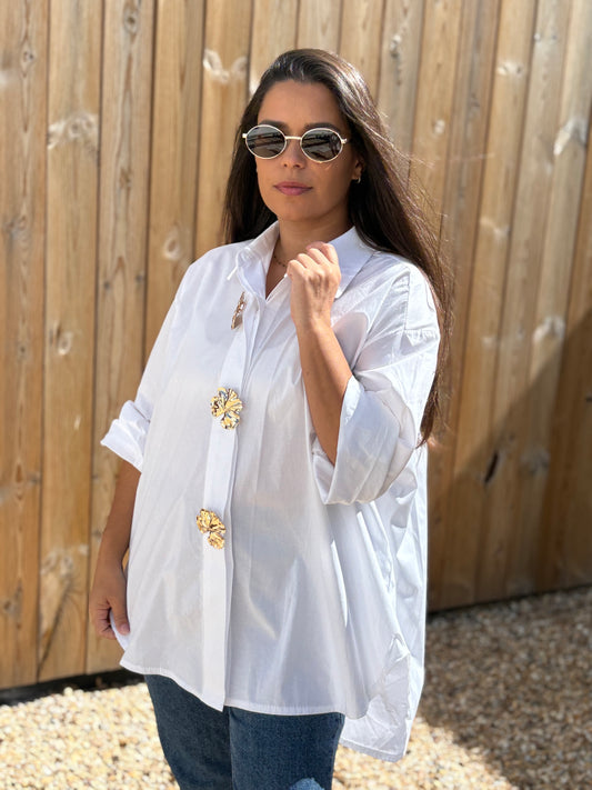 Camisa com botões dourados branco | Minhámê