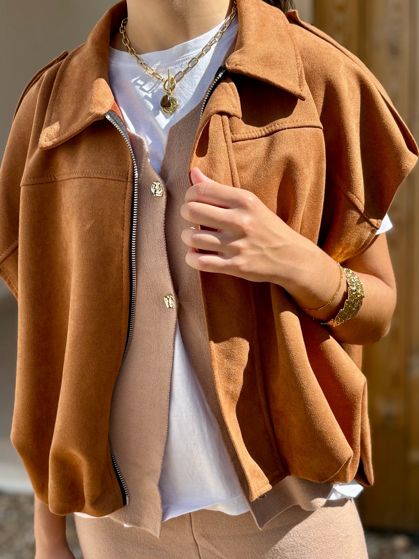 Colete com fecho preto | Minhámê