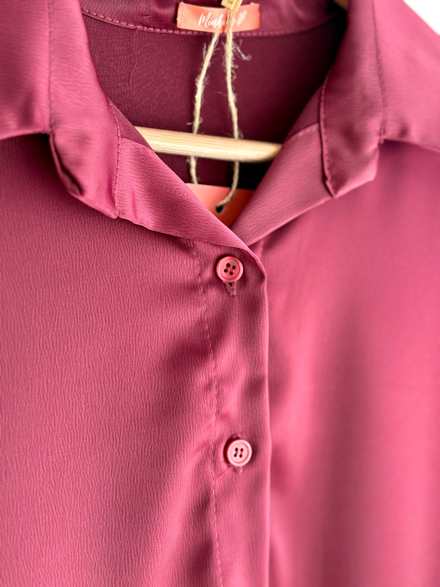 Conjunto calças, camisa e top burgundy | Minhámê
