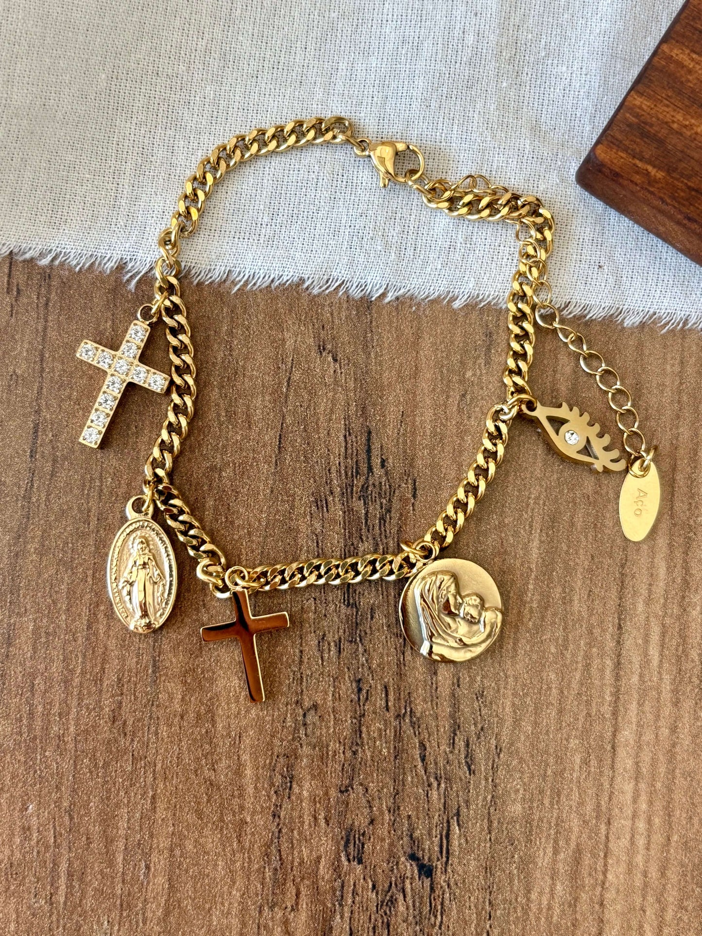 Pulseira Charm de Proteção | Minhámê