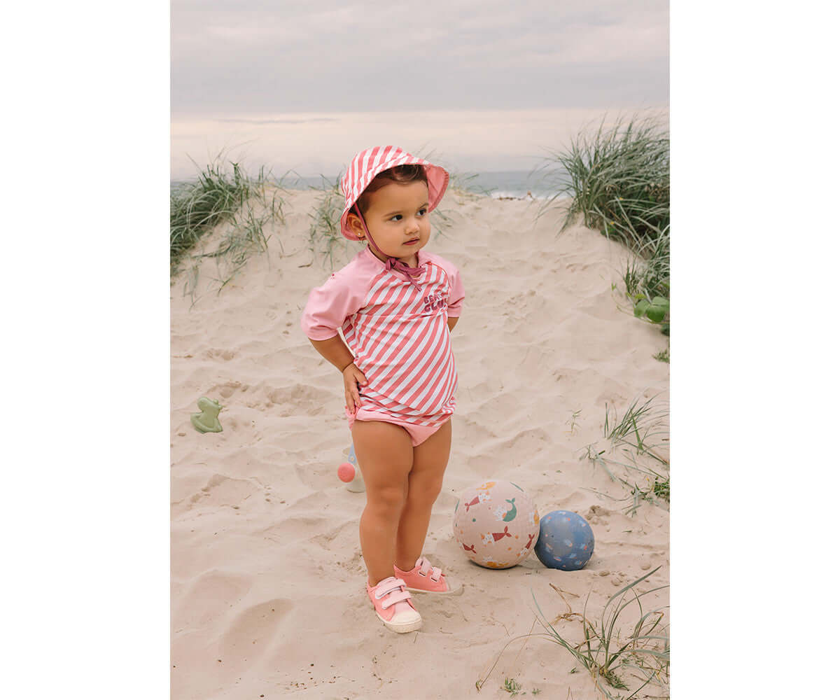 Chapéu reversível com Proteção Solar Stripes Bloom & Blush | Monneka