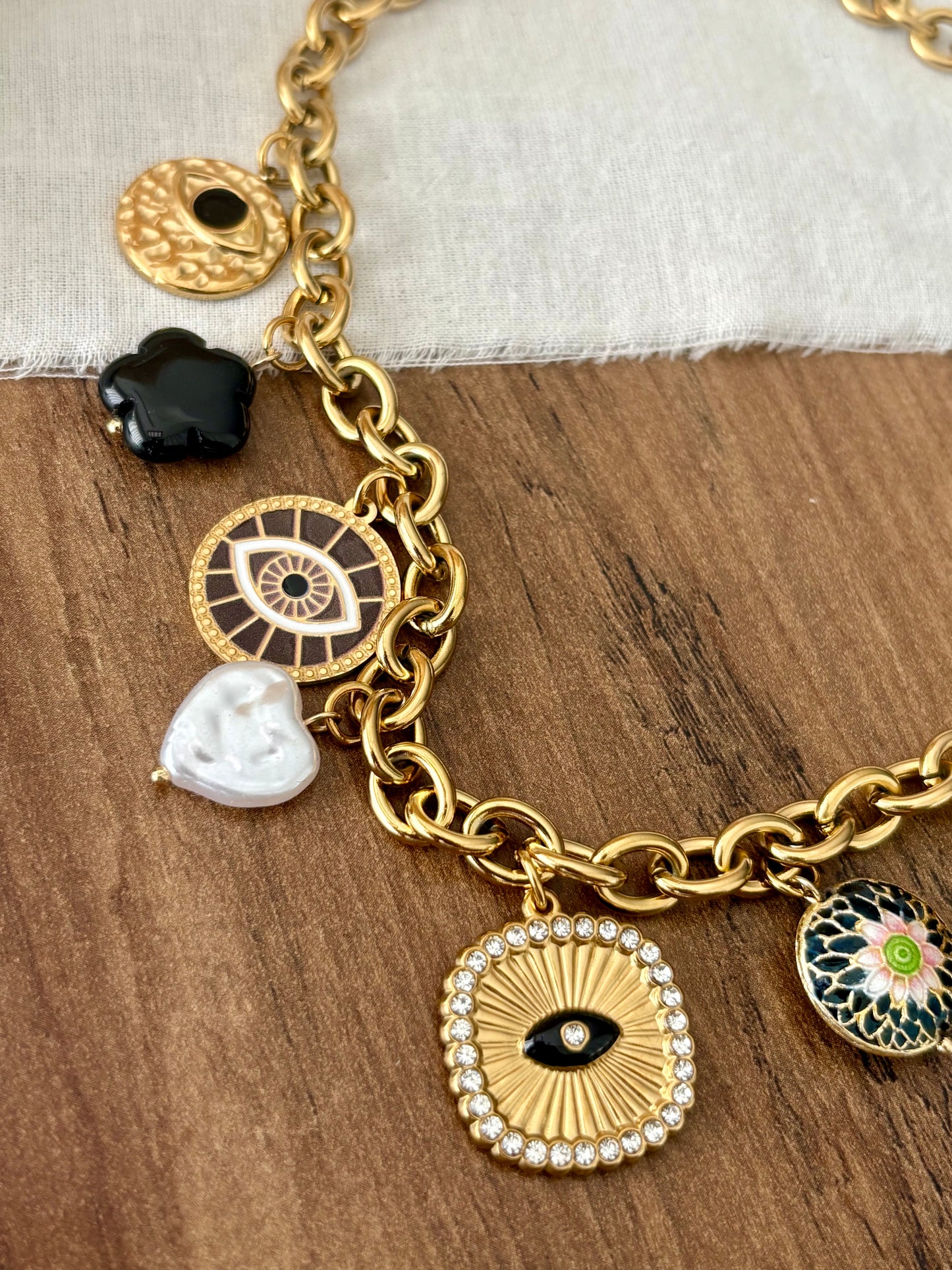 Colar Charm Olho Turco | Minhámê