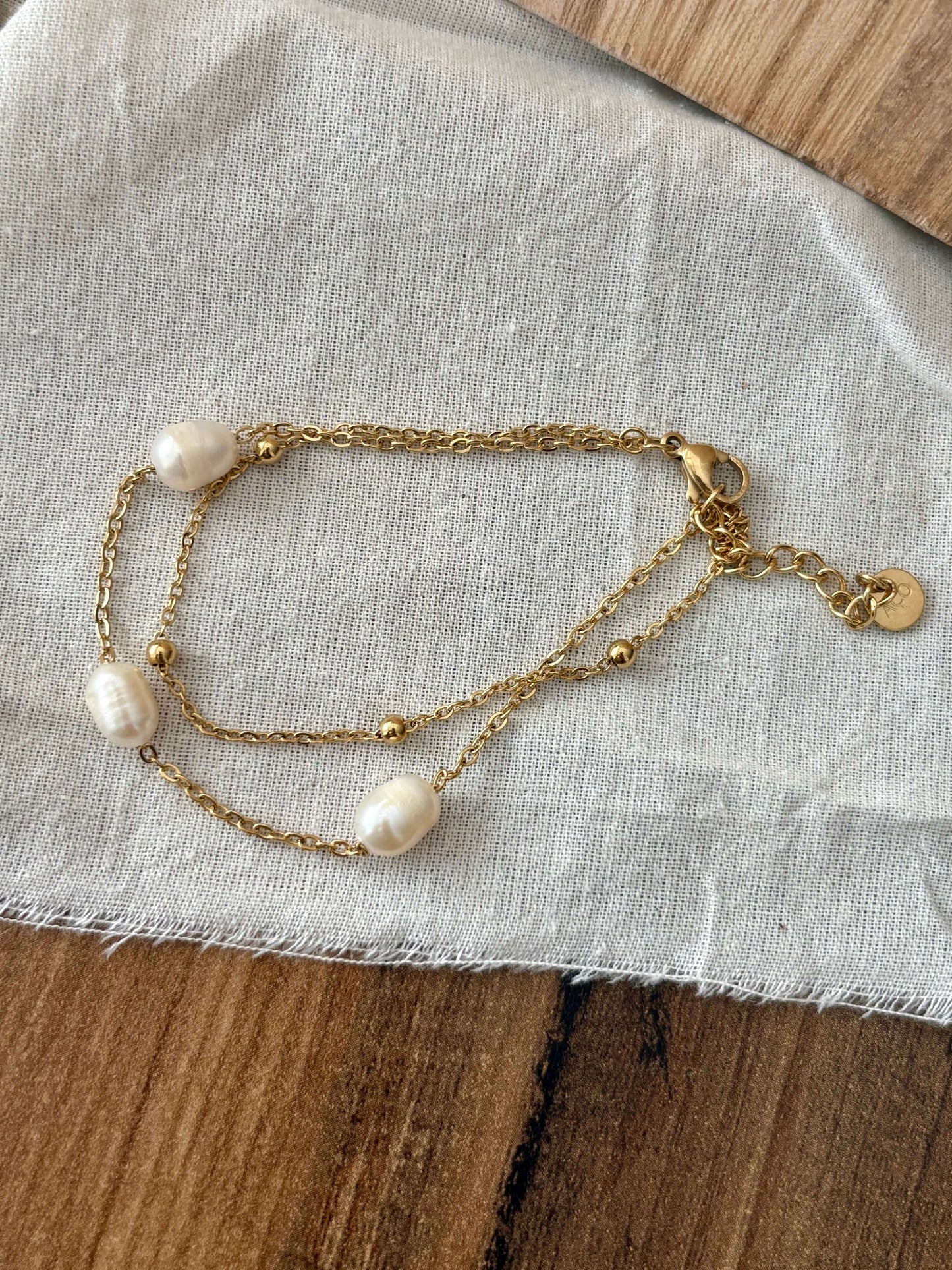 Pulseira dupla de pérolas grandes | Minhámê