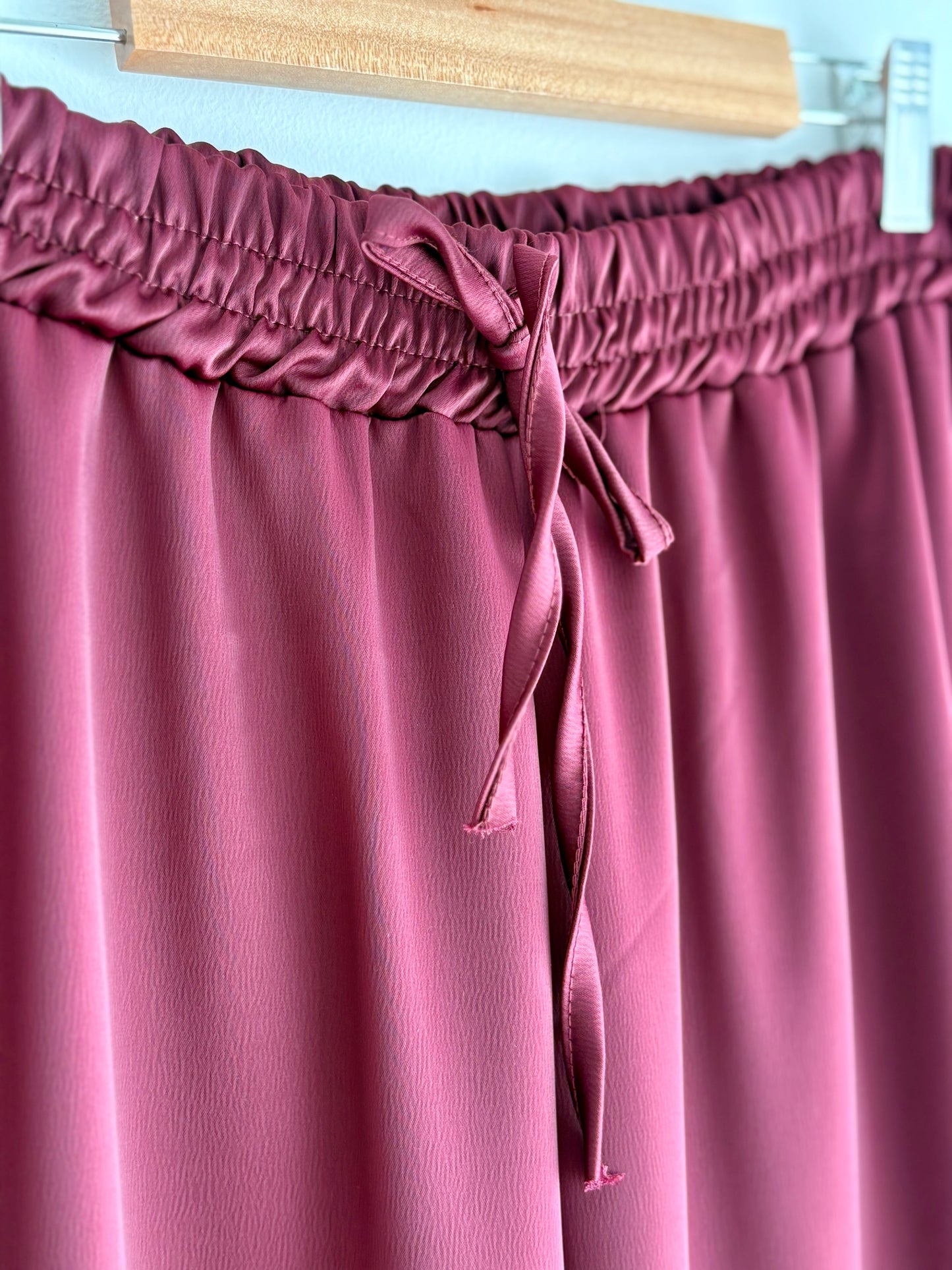 Conjunto calças, camisa e top burgundy | Minhámê